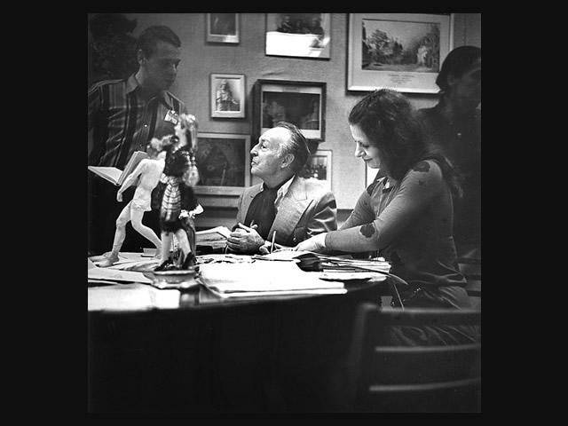 Anatoly Pronin, Behind the Porous Curtain, 5